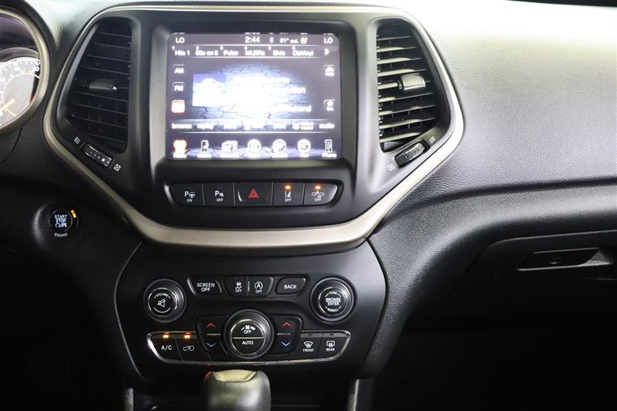 Used Jeep Cherokee LIMITED 2015 | Fast Track Motors. Paterson, New Jersey Used Jeep Cherokee LIMITED 2015 | Fast Track Motors. Paterson, New Jersey