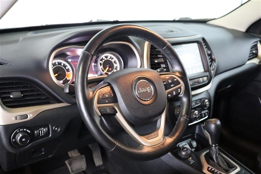 Used Jeep Cherokee LIMITED 2015 | Fast Track Motors. Paterson, New Jersey Used Jeep Cherokee LIMITED 2015 | Fast Track Motors. Paterson, New Jersey