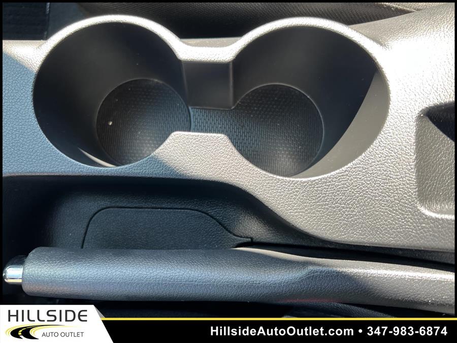 Used Hyundai Veloster Base 2016 | Hillside Auto Outlet. Jamaica, New York Used Hyundai Veloster Base 2016 | Hillside Auto Outlet. Jamaica, New York