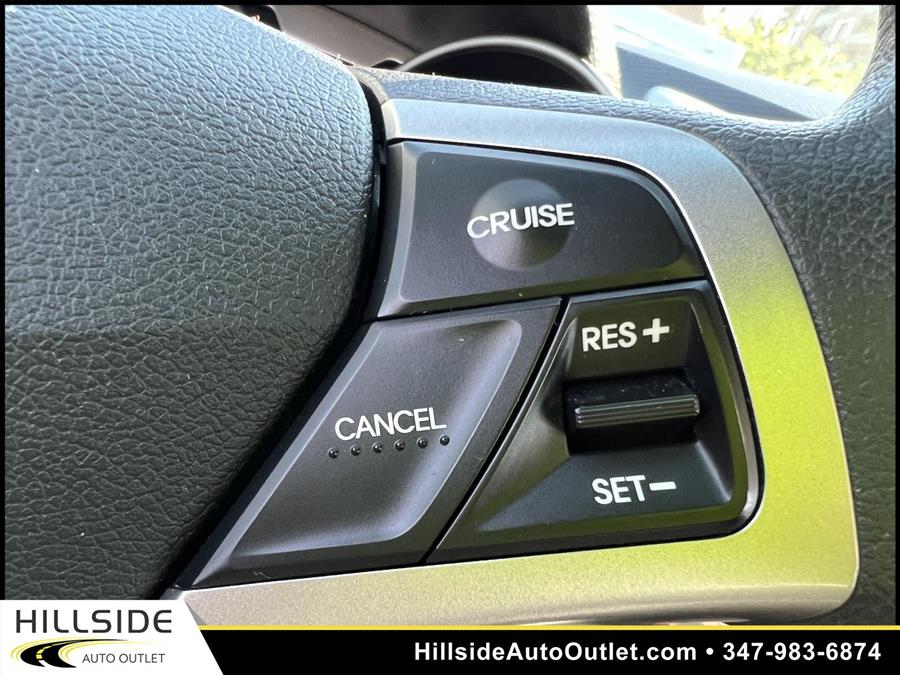 Used Hyundai Veloster Base 2016 | Hillside Auto Outlet. Jamaica, New York Used Hyundai Veloster Base 2016 | Hillside Auto Outlet. Jamaica, New York