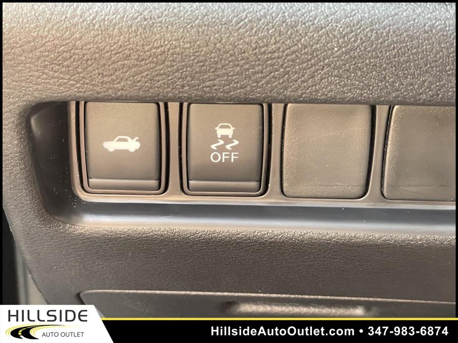 Used Nissan Maxima 3.5 S 2018 | Hillside Auto Outlet. Jamaica, New York Used Nissan Maxima 3.5 S 2018 | Hillside Auto Outlet. Jamaica, New York