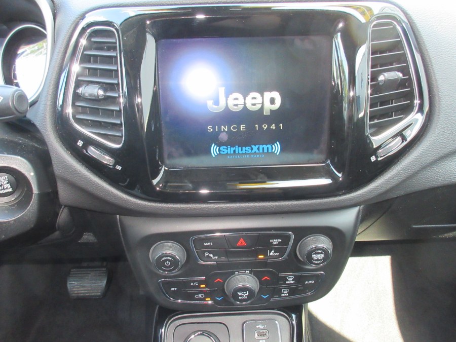 2021 Jeep Compass Limited 4x4, available for sale in Linden, New Jersey | Route 27 Auto Mall. Linden, New Jersey 2021 Jeep Compass Limited 4x4, available for sale in Linden, New Jersey | Route 27 Auto Mall. Linden, New Jersey