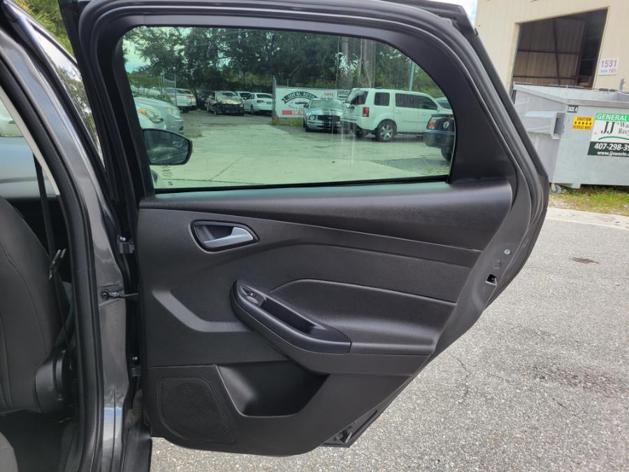 Used Ford Focus 4dr Sdn SE 2016 | Ideal Auto Sales & Repairs. Orlando, Florida Used Ford Focus 4dr Sdn SE 2016 | Ideal Auto Sales & Repairs. Orlando, Florida