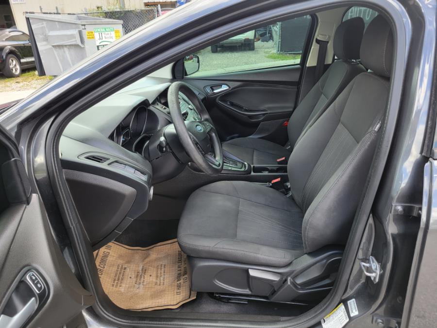 Used Ford Focus 4dr Sdn SE 2016 | Ideal Auto Sales & Repairs. Orlando, Florida Used Ford Focus 4dr Sdn SE 2016 | Ideal Auto Sales & Repairs. Orlando, Florida