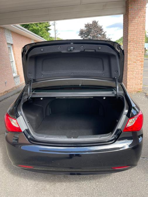 Used Hyundai Sonata 4dr Sdn 2.4L Auto Limited 2013 | Supreme Automotive. New Britain, Connecticut Used Hyundai Sonata 4dr Sdn 2.4L Auto Limited 2013 | Supreme Automotive. New Britain, Connecticut