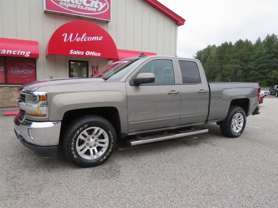 Used Chevrolet Silverado 1500 LT 4x4 4dr Double Cab 6.5 ft. SB 2017 | Lake City Exports Inc. Auburn, Maine Used Chevrolet Silverado 1500 LT 4x4 4dr Double Cab 6.5 ft. SB 2017 | Lake City Exports Inc. Auburn, Maine