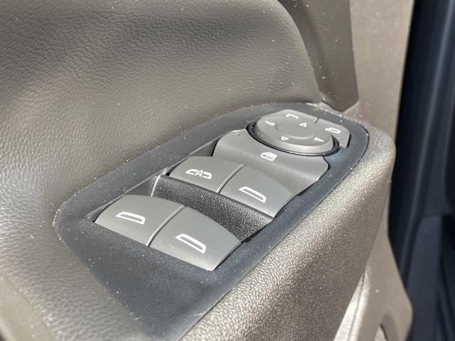 2019 Chevrolet Equinox Premier, available for sale in Brookfield, Connecticut | Blasius Federal Road. Brookfield, Connecticut 2019 Chevrolet Equinox Premier, available for sale in Brookfield, Connecticut | Blasius Federal Road. Brookfield, Connecticut