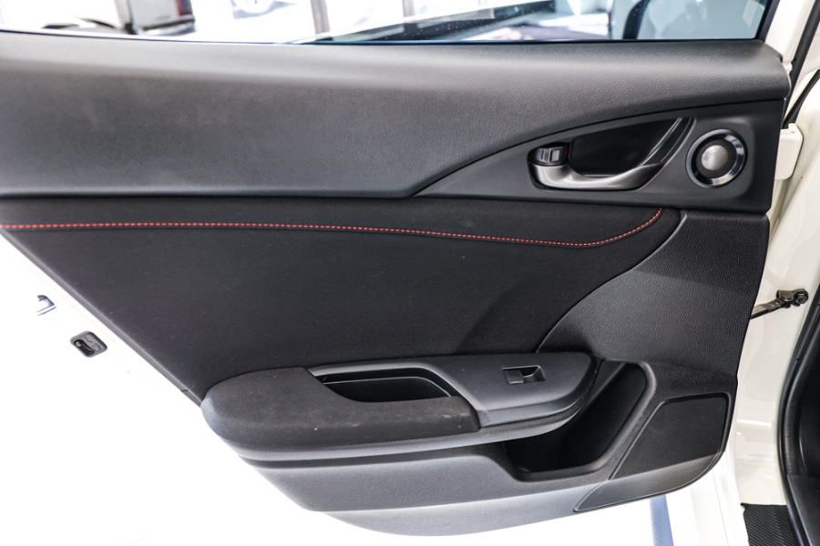 Used Honda Civic Type R Touring Manual 2018 | 26 Motors Long Island. ELMONT, New York Used Honda Civic Type R Touring Manual 2018 | 26 Motors Long Island. ELMONT, New York