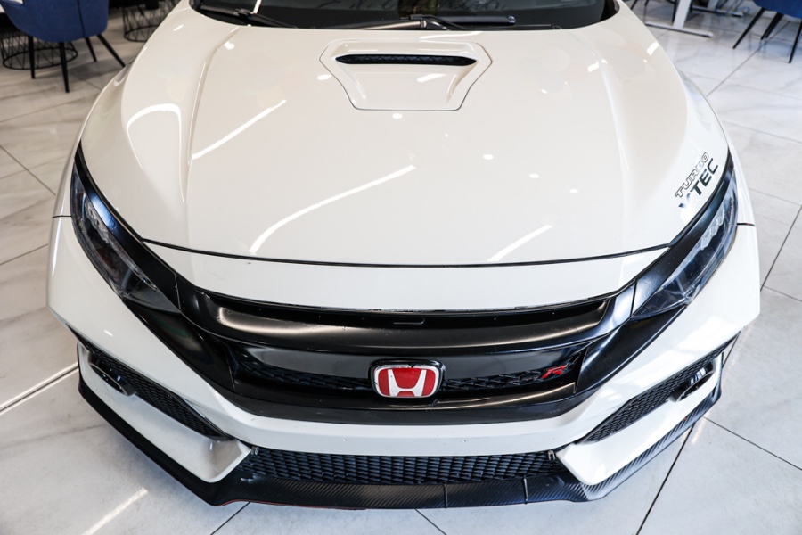 Used Honda Civic Type R Touring Manual 2018 | 26 Motors Long Island. ELMONT, New York Used Honda Civic Type R Touring Manual 2018 | 26 Motors Long Island. ELMONT, New York