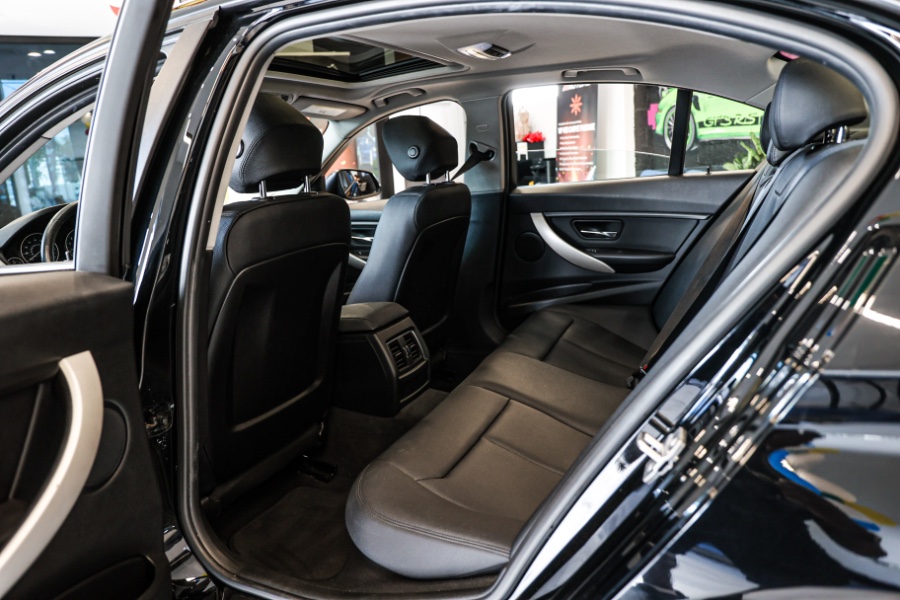 Used BMW 3 Series 4dr Sdn 320i xDrive AWD South Africa 2016 | 26 Motors Long Island. ELMONT, New York Used BMW 3 Series 4dr Sdn 320i xDrive AWD South Africa 2016 | 26 Motors Long Island. ELMONT, New York