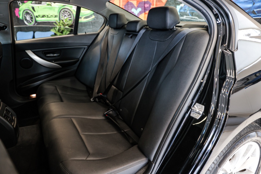 Used BMW 3 Series 4dr Sdn 320i xDrive AWD South Africa 2016 | 26 Motors Long Island. ELMONT, New York Used BMW 3 Series 4dr Sdn 320i xDrive AWD South Africa 2016 | 26 Motors Long Island. ELMONT, New York
