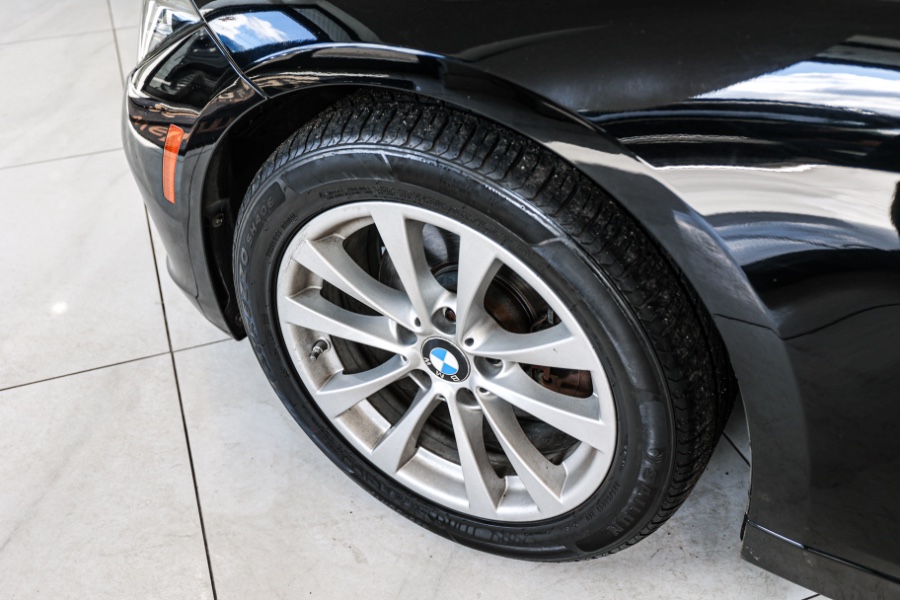 Used BMW 3 Series 4dr Sdn 320i xDrive AWD South Africa 2016 | 26 Motors Long Island. ELMONT, New York Used BMW 3 Series 4dr Sdn 320i xDrive AWD South Africa 2016 | 26 Motors Long Island. ELMONT, New York