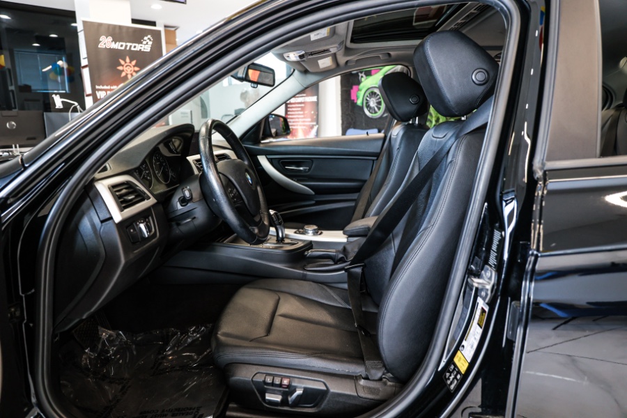 Used BMW 3 Series 4dr Sdn 320i xDrive AWD South Africa 2016 | 26 Motors Long Island. ELMONT, New York Used BMW 3 Series 4dr Sdn 320i xDrive AWD South Africa 2016 | 26 Motors Long Island. ELMONT, New York