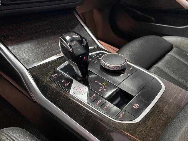 Used BMW 3 Series 330i 2020 | Queens Auto Mall. Richmond Hill, New York Used BMW 3 Series 330i 2020 | Queens Auto Mall. Richmond Hill, New York