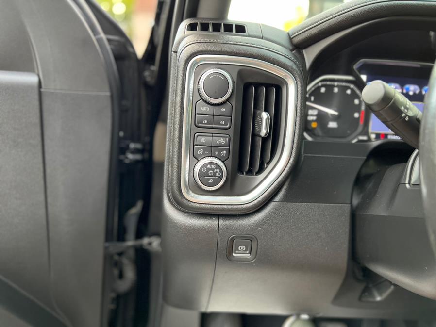 Used GMC Sierra 1500 4WD Crew Cab 147" Denali 2019 | Jordan Auto Sales. Springfield, Massachusetts Used GMC Sierra 1500 4WD Crew Cab 147" Denali 2019 | Jordan Auto Sales. Springfield, Massachusetts