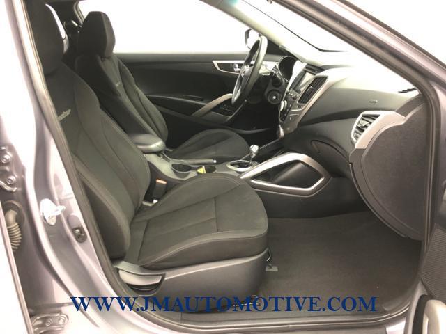 2015 Hyundai Veloster 3dr Cpe Auto, available for sale in Naugatuck, Connecticut | J&M Automotive Sls&Svc LLC. Naugatuck, Connecticut 2015 Hyundai Veloster 3dr Cpe Auto, available for sale in Naugatuck, Connecticut | J&M Automotive Sls&Svc LLC. Naugatuck, Connecticut