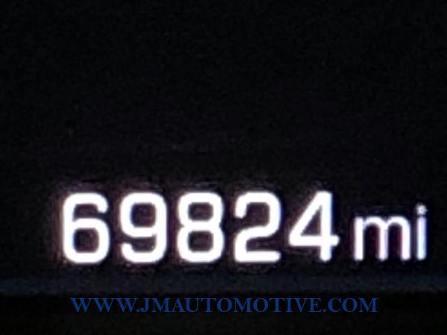 Used Chevrolet Silverado 1500 4WD Crew Cab 143.5 LTZ w/1LZ 2015 | J&M Automotive Sls&Svc LLC. Naugatuck, Connecticut Used Chevrolet Silverado 1500 4WD Crew Cab 143.5 LTZ w/1LZ 2015 | J&M Automotive Sls&Svc LLC. Naugatuck, Connecticut