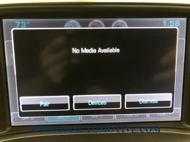 Used Chevrolet Silverado 1500 4WD Crew Cab 143.5 LTZ w/1LZ 2015 | J&M Automotive Sls&Svc LLC. Naugatuck, Connecticut Used Chevrolet Silverado 1500 4WD Crew Cab 143.5 LTZ w/1LZ 2015 | J&M Automotive Sls&Svc LLC. Naugatuck, Connecticut