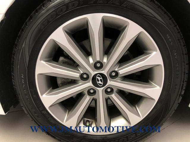 2016 Hyundai Sonata 4dr Sdn 2.4L Limited PZEV, available for sale in Naugatuck, Connecticut | J&M Automotive Sls&Svc LLC. Naugatuck, Connecticut 2016 Hyundai Sonata 4dr Sdn 2.4L Limited PZEV, available for sale in Naugatuck, Connecticut | J&M Automotive Sls&Svc LLC. Naugatuck, Connecticut