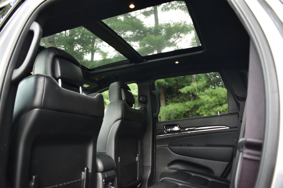 Used Jeep Grand Cherokee Overland 4x4 4dr SUV 2019 | Camy Cars. Great Neck, New York Used Jeep Grand Cherokee Overland 4x4 4dr SUV 2019 | Camy Cars. Great Neck, New York