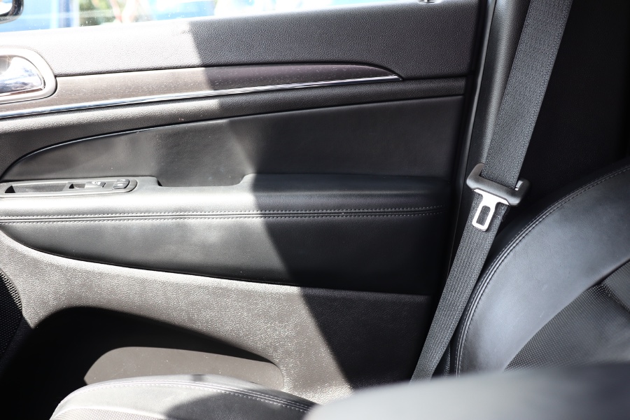 Used Jeep Grand Cherokee Limited 4x4 2018 | Hillside Auto Mall Inc.. Jamaica, New York Used Jeep Grand Cherokee Limited 4x4 2018 | Hillside Auto Mall Inc.. Jamaica, New York