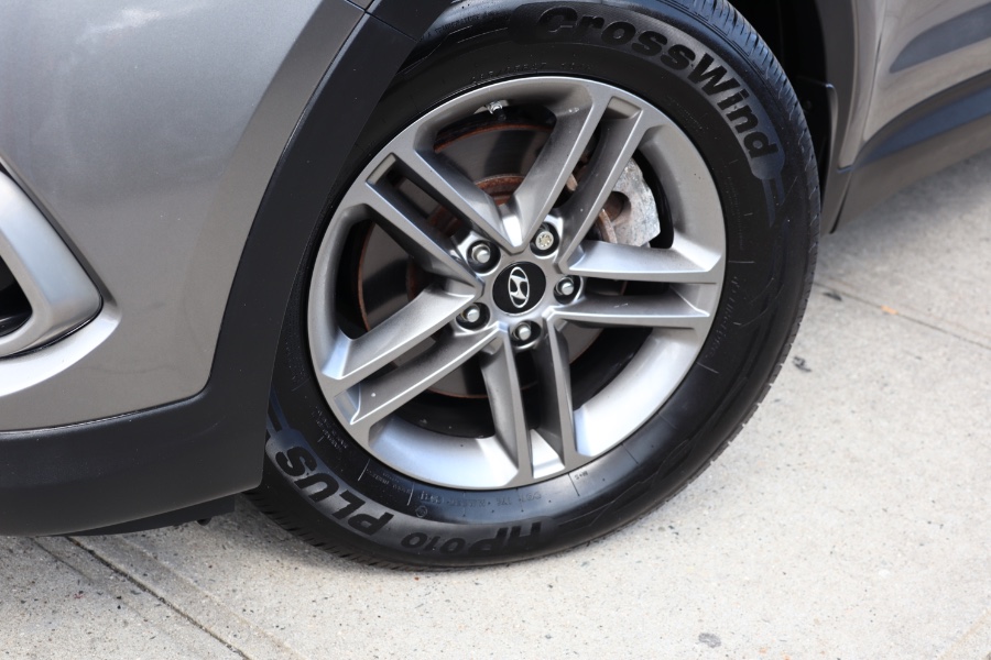 Used Hyundai Santa Fe Sport 2.4L Auto AWD 2018 | Hillside Auto Mall Inc.. Jamaica, New York Used Hyundai Santa Fe Sport 2.4L Auto AWD 2018 | Hillside Auto Mall Inc.. Jamaica, New York