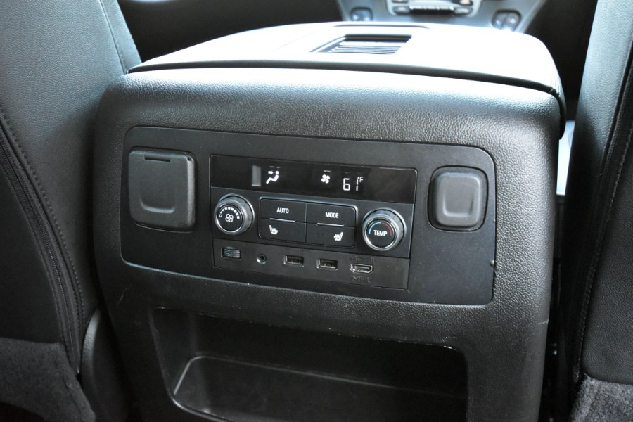 Used Chevrolet Tahoe 4WD 4dr Premier 2018 | Highline Car Connection. Waterbury, Connecticut Used Chevrolet Tahoe 4WD 4dr Premier 2018 | Highline Car Connection. Waterbury, Connecticut