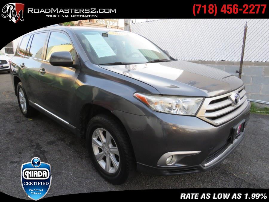 Used Toyota Highlander 4WD 4dr V6 SE (Natl) 2011 | Road Masters II INC. Middle Village, New York Used Toyota Highlander 4WD 4dr V6 SE (Natl) 2011 | Road Masters II INC. Middle Village, New York