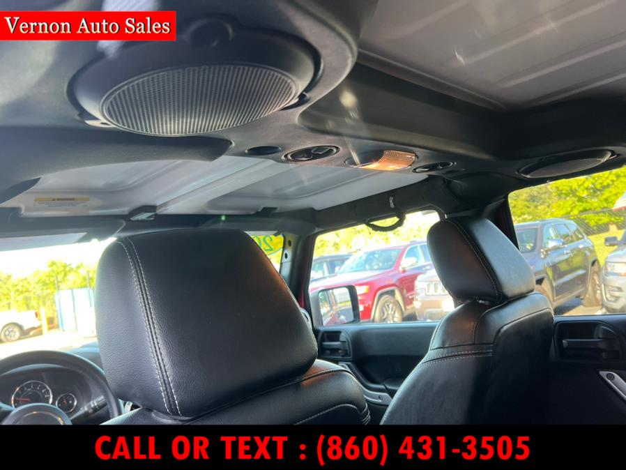 2013 Jeep Wrangler Unlimited 4WD 4dr Sahara, available for sale in Manchester, Connecticut | Vernon Auto Sale & Service. Manchester, Connecticut 2013 Jeep Wrangler Unlimited 4WD 4dr Sahara, available for sale in Manchester, Connecticut | Vernon Auto Sale & Service. Manchester, Connecticut