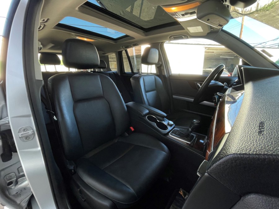 Used Mercedes-Benz GLK-Class RWD 4dr GLK 350 2010 | Green Light Auto. Corona, California Used Mercedes-Benz GLK-Class RWD 4dr GLK 350 2010 | Green Light Auto. Corona, California