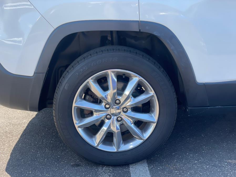 2014 Jeep Cherokee Limited. CLEAN CARFAX!, available for sale in Rosedale, New York | Sunrise Auto Sales. Rosedale, New York 2014 Jeep Cherokee Limited. CLEAN CARFAX!, available for sale in Rosedale, New York | Sunrise Auto Sales. Rosedale, New York