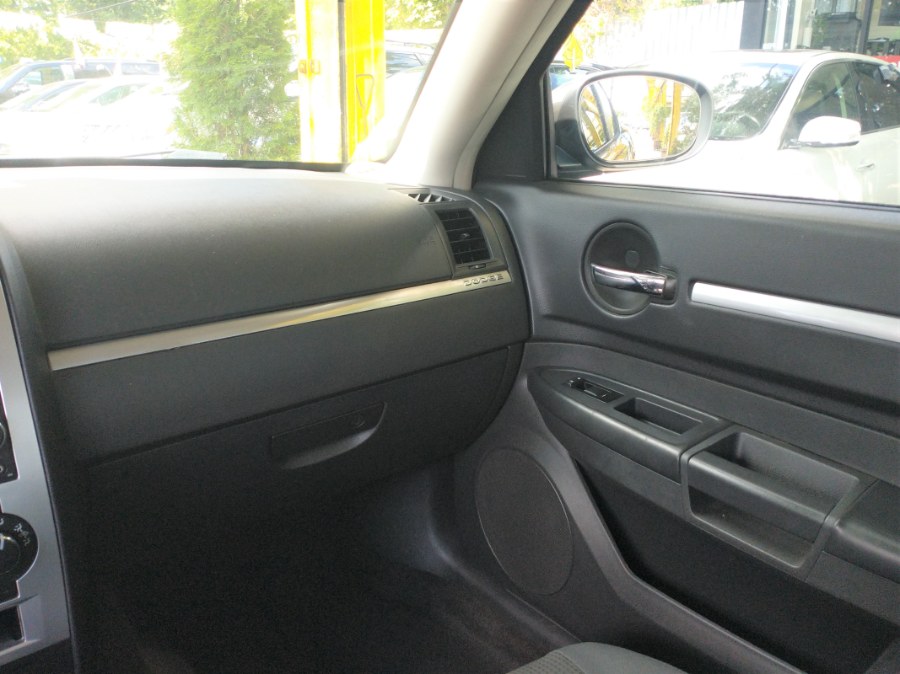 2010 Dodge Charger 4dr Sdn 3.5L AWD, available for sale in Rosedale, New York | Sunrise Auto Sales. Rosedale, New York 2010 Dodge Charger 4dr Sdn 3.5L AWD, available for sale in Rosedale, New York | Sunrise Auto Sales. Rosedale, New York
