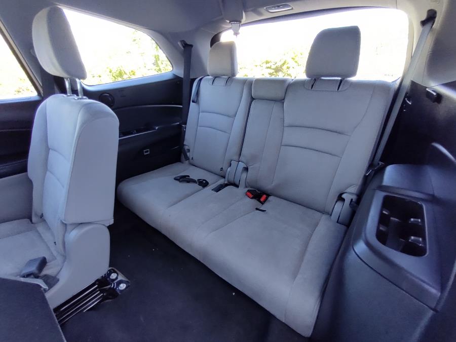2017 Honda Pilot EX AWD, available for sale in Milford, Connecticut | Dealertown Auto Wholesalers. Milford, Connecticut 2017 Honda Pilot EX AWD, available for sale in Milford, Connecticut | Dealertown Auto Wholesalers. Milford, Connecticut