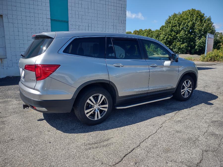 2017 Honda Pilot EX AWD, available for sale in Milford, Connecticut | Dealertown Auto Wholesalers. Milford, Connecticut 2017 Honda Pilot EX AWD, available for sale in Milford, Connecticut | Dealertown Auto Wholesalers. Milford, Connecticut