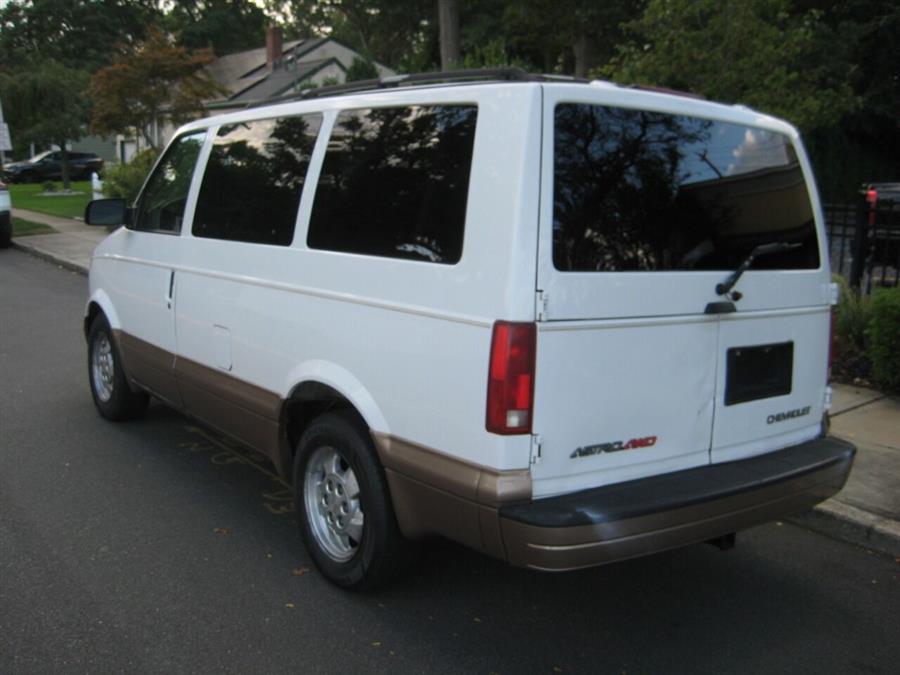 2003 Chevrolet Astro Base AWD 3dr Mini Van, available for sale in Massapequa, New York | Rite Choice Auto Inc.. Massapequa, New York 2003 Chevrolet Astro Base AWD 3dr Mini Van, available for sale in Massapequa, New York | Rite Choice Auto Inc.. Massapequa, New York