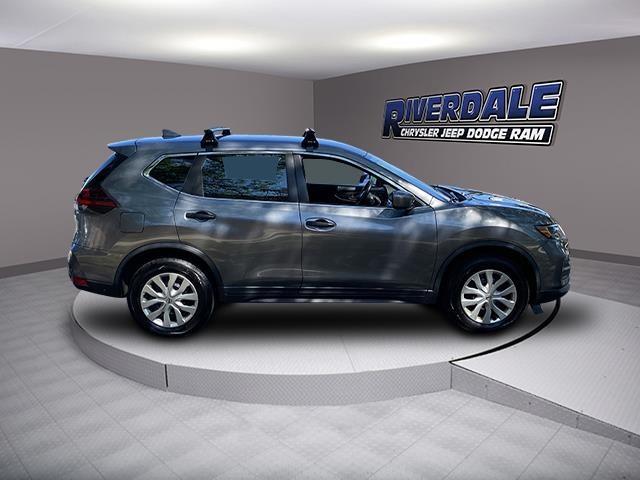 Used Nissan Rogue S 2018 | Eastchester Motor Cars. Bronx, New York Used Nissan Rogue S 2018 | Eastchester Motor Cars. Bronx, New York