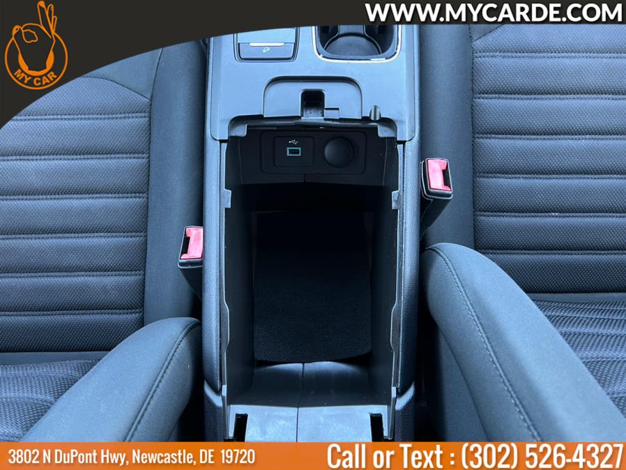 2017 Ford Fusion SE FWD, available for sale in New Castle, Delaware | My Car. New Castle, Delaware 2017 Ford Fusion SE FWD, available for sale in New Castle, Delaware | My Car. New Castle, Delaware