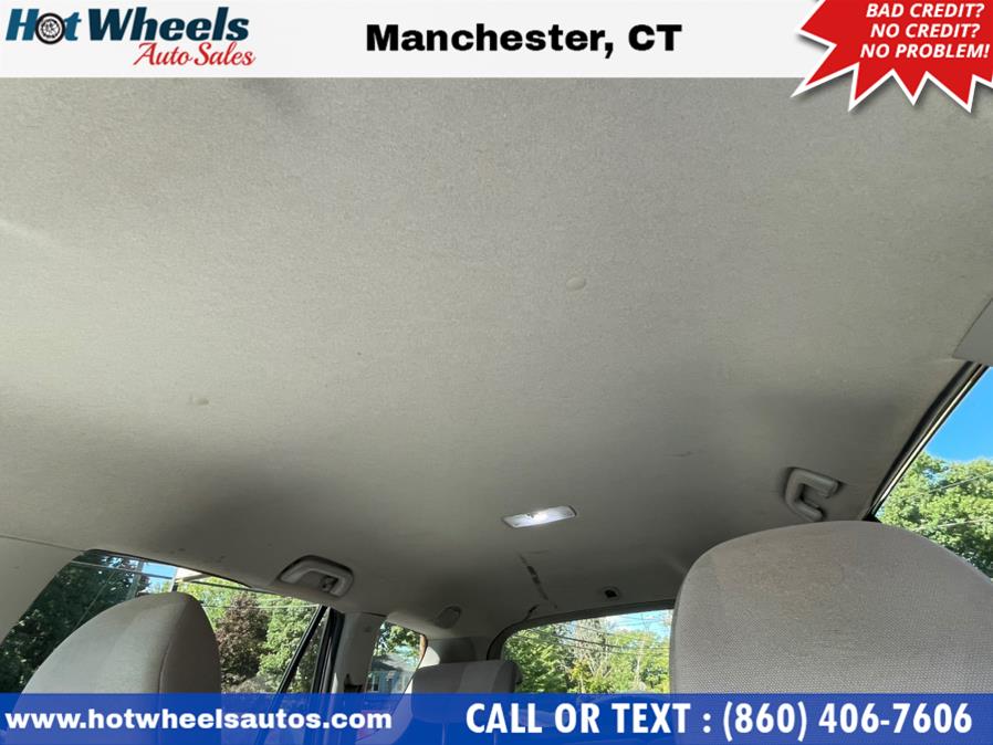 Used Toyota RAV4 4WD 4dr 4-cyl 4-Spd AT (Natl) 2008 | Hot Wheels Auto Sales LLC. Manchester, Connecticut Used Toyota RAV4 4WD 4dr 4-cyl 4-Spd AT (Natl) 2008 | Hot Wheels Auto Sales LLC. Manchester, Connecticut