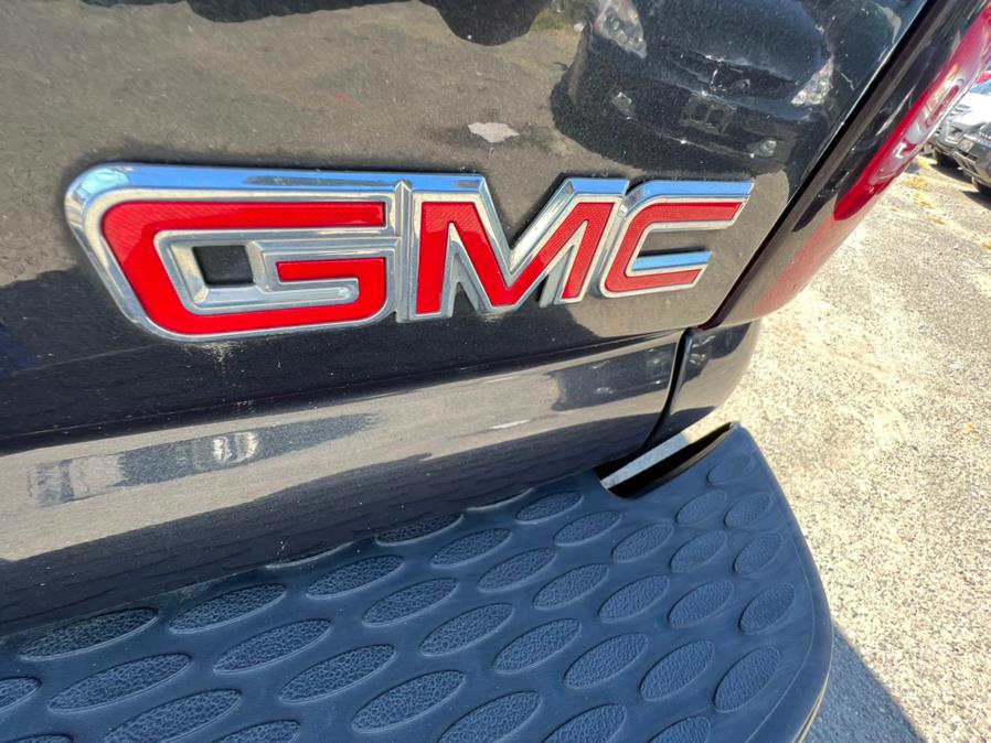 2004 GMC Yukon Denali 4dr AWD, available for sale in Lodi, New Jersey | Route 46 Auto Sales Inc. Lodi, New Jersey 2004 GMC Yukon Denali 4dr AWD, available for sale in Lodi, New Jersey | Route 46 Auto Sales Inc. Lodi, New Jersey