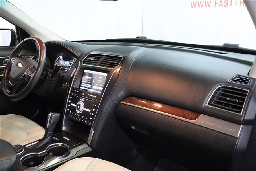 Used Ford Explorer PLATINUM 2016 | Fast Track Motors. Paterson, New Jersey Used Ford Explorer PLATINUM 2016 | Fast Track Motors. Paterson, New Jersey