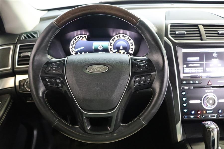 Used Ford Explorer PLATINUM 2016 | Fast Track Motors. Paterson, New Jersey Used Ford Explorer PLATINUM 2016 | Fast Track Motors. Paterson, New Jersey