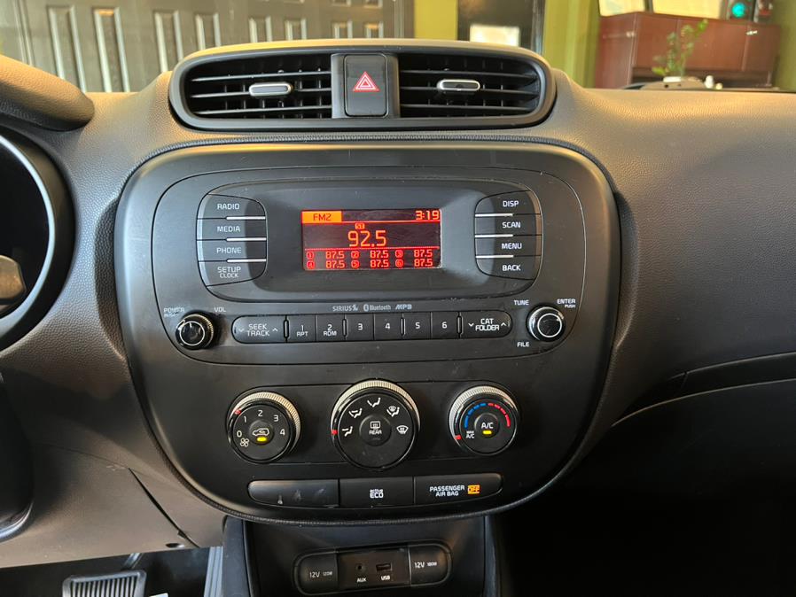 2014 Kia Soul 5dr Wgn Auto Base, available for sale in West Hartford, Connecticut | AutoMax. West Hartford, Connecticut 2014 Kia Soul 5dr Wgn Auto Base, available for sale in West Hartford, Connecticut | AutoMax. West Hartford, Connecticut