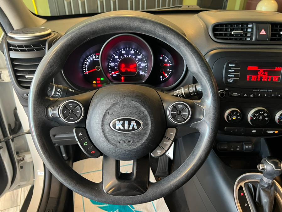 2014 Kia Soul 5dr Wgn Auto Base, available for sale in West Hartford, Connecticut | AutoMax. West Hartford, Connecticut 2014 Kia Soul 5dr Wgn Auto Base, available for sale in West Hartford, Connecticut | AutoMax. West Hartford, Connecticut