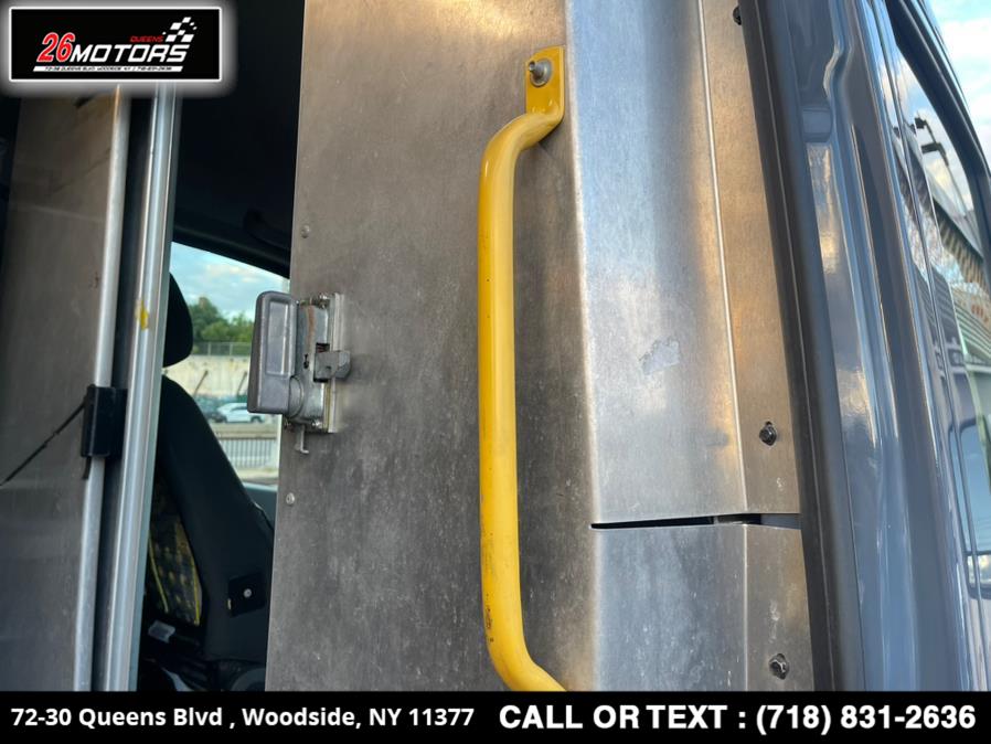 2018 Mercedes-Benz Sprinter Cargo Van 2500 Standard Roof V6 144" Worker RWD, available for sale in Woodside, New York | 26 Motors Queens. Woodside, New York 2018 Mercedes-Benz Sprinter Cargo Van 2500 Standard Roof V6 144" Worker RWD, available for sale in Woodside, New York | 26 Motors Queens. Woodside, New York