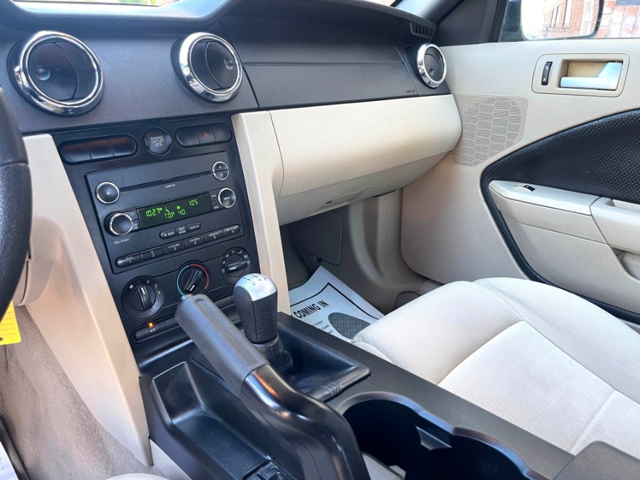 2008 Ford Mustang 2dr Conv Deluxe, available for sale in Lake Forest, California | Pacific Green Line. Lake Forest, California 2008 Ford Mustang 2dr Conv Deluxe, available for sale in Lake Forest, California | Pacific Green Line. Lake Forest, California