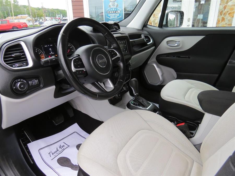 Used Jeep Renegade Latitude 4x4 4dr SUV 2018 | Lake City Exports Inc. Auburn, Maine Used Jeep Renegade Latitude 4x4 4dr SUV 2018 | Lake City Exports Inc. Auburn, Maine