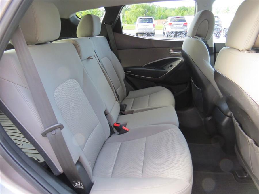 Used Hyundai Santa Fe Sport 2.4L AWD 4dr SUV 2017 | Lake City Exports Inc. Auburn, Maine Used Hyundai Santa Fe Sport 2.4L AWD 4dr SUV 2017 | Lake City Exports Inc. Auburn, Maine