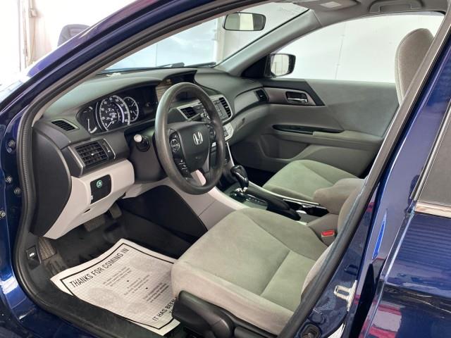 Used Honda Accord Sdn LX 2013 | Queens Auto Mall. Richmond Hill, New York Used Honda Accord Sdn LX 2013 | Queens Auto Mall. Richmond Hill, New York