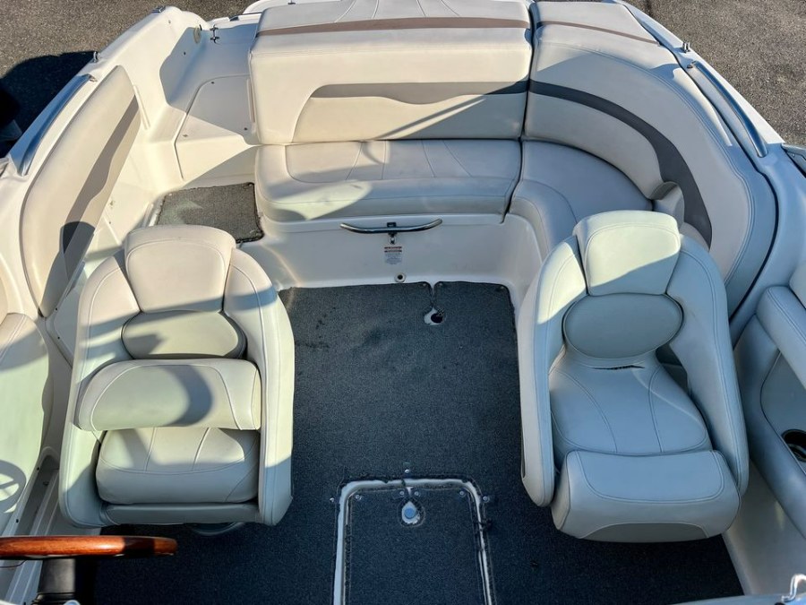 2005 Chaparral 220 SSI, available for sale in Darien, Wisconsin | Geneva Motor Cars. Darien, Wisconsin 2005 Chaparral 220 SSI, available for sale in Darien, Wisconsin | Geneva Motor Cars. Darien, Wisconsin