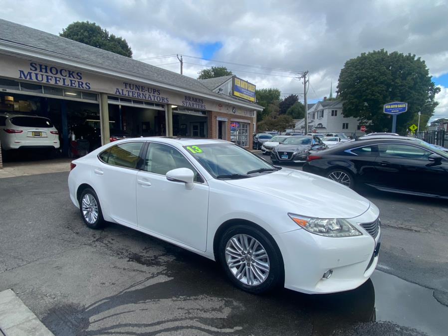 Used Lexus ES 350 4dr Sdn 2013 | VEB Auto Sales. Hartford, Connecticut Used Lexus ES 350 4dr Sdn 2013 | VEB Auto Sales. Hartford, Connecticut